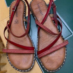 salamander made in Italy red & gold sandals size 9